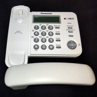 Телефон проводной PANASONIC KX-TS 2356 RUW белый